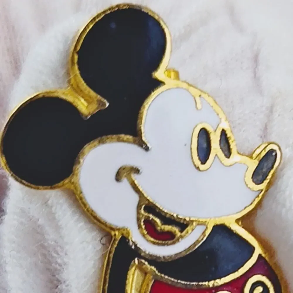 Vintage Disney Mickey Mouse Enamel Brooch Gold-Toned Taiwan